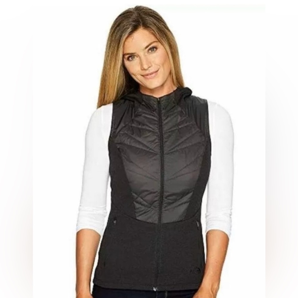 NWOT NORTH FACE FlashDry Black mixed media Vest (S)